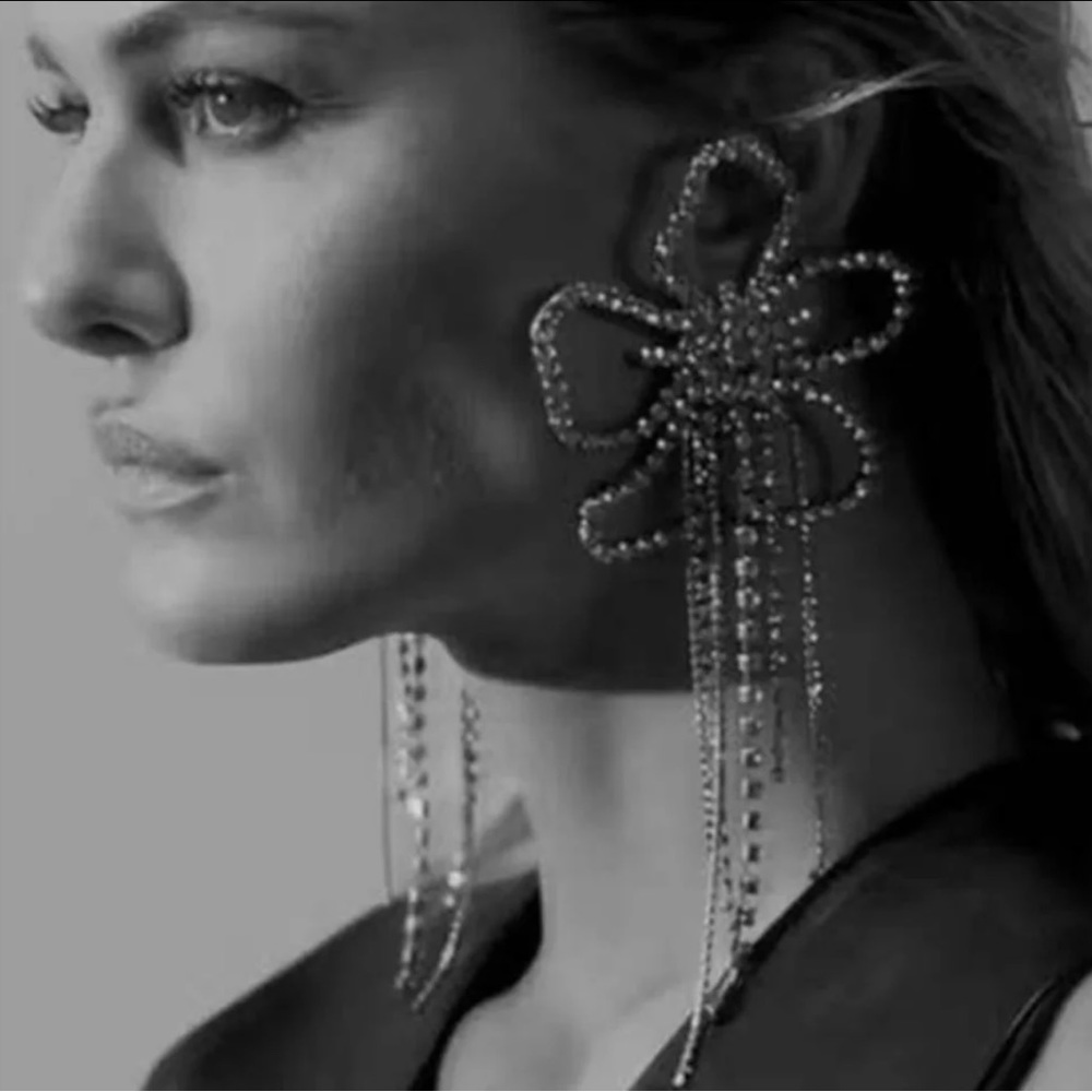 Oversized Flower Rhinestone Earrings